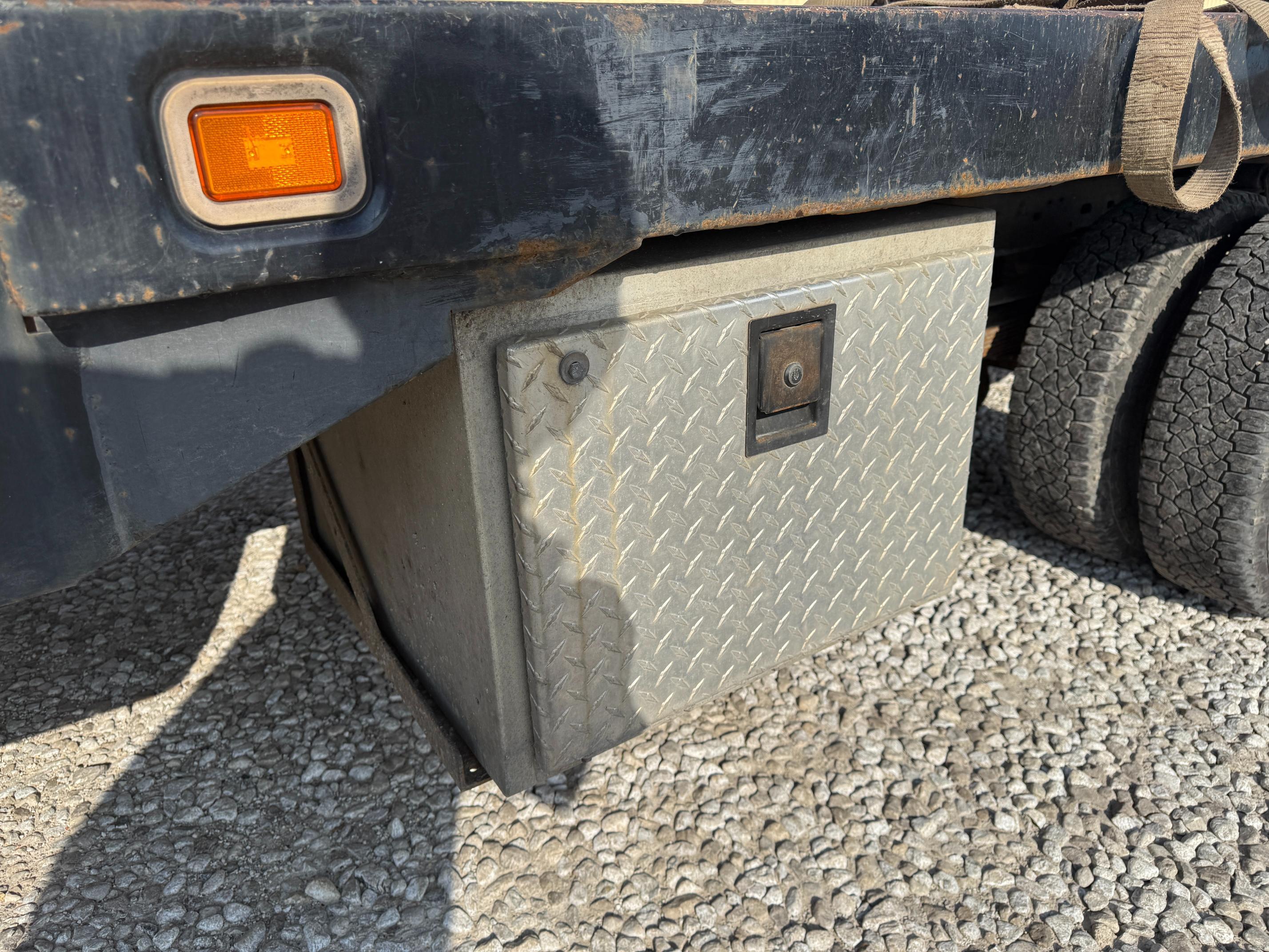 2005 Ford F350 Flatbed