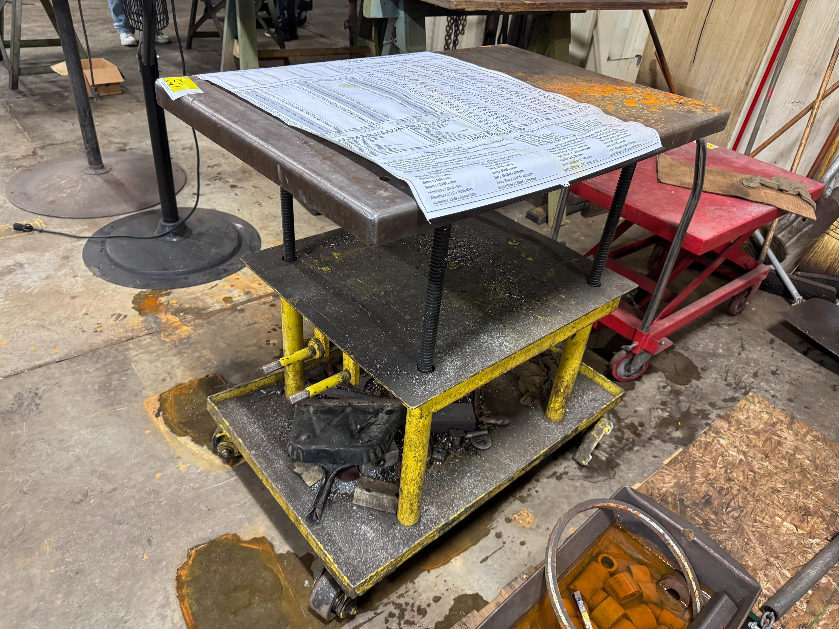 3'x2' Adjustable Lift Table