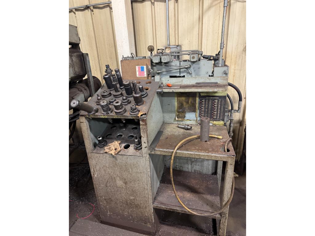 Cincinnati Milacron Horizontal Machining Center