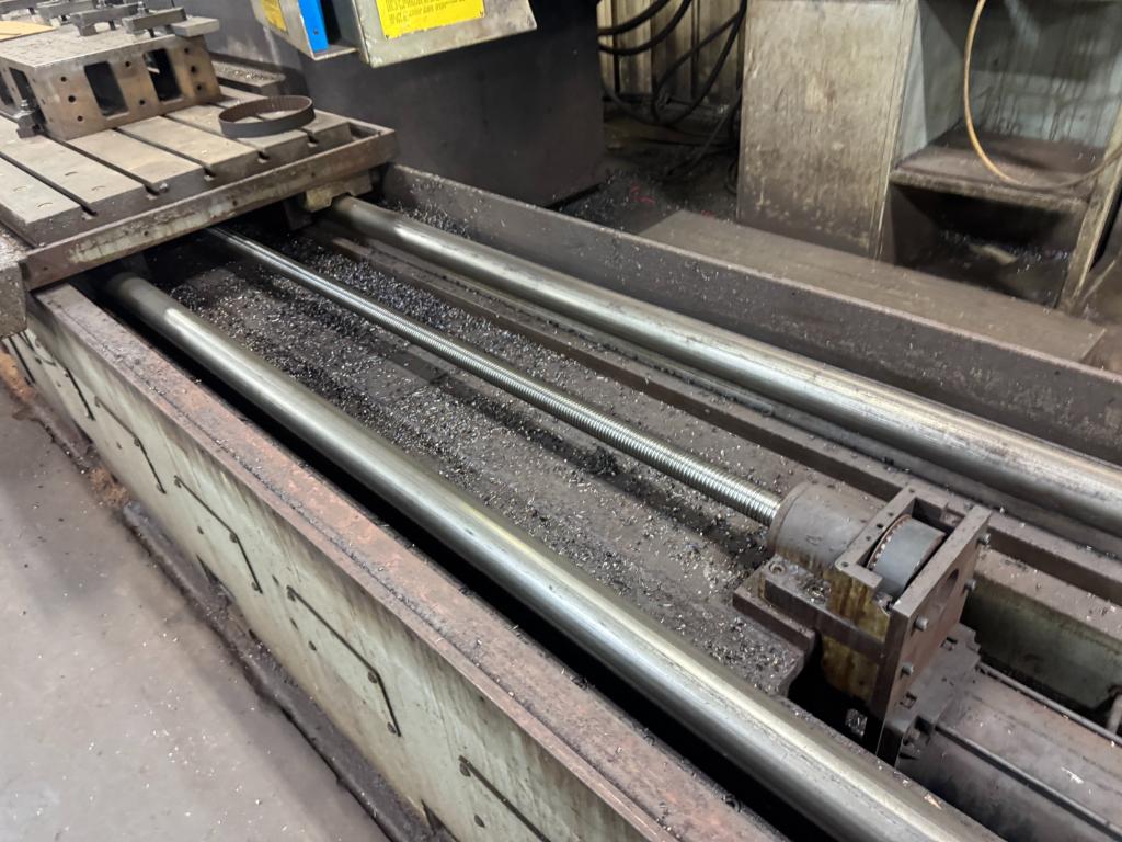 Cincinnati Milacron Horizontal Machining Center
