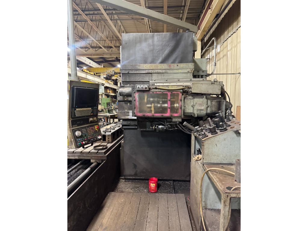 Cincinnati Milacron Horizontal Machining Center