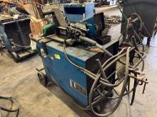 Miller Deltaweld 452 w/ 70 Series Wire Feeder
