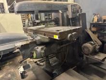Cincinnati Milacron Horizontal Milling Machine