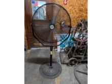Maxx Air Pedestal Fan