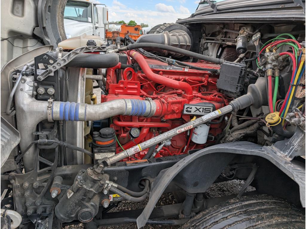 2019 Volvo VNL Day Cab