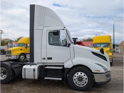 2019 Volvo VNL Day Cab