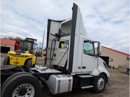 2019 Volvo VNL Day Cab