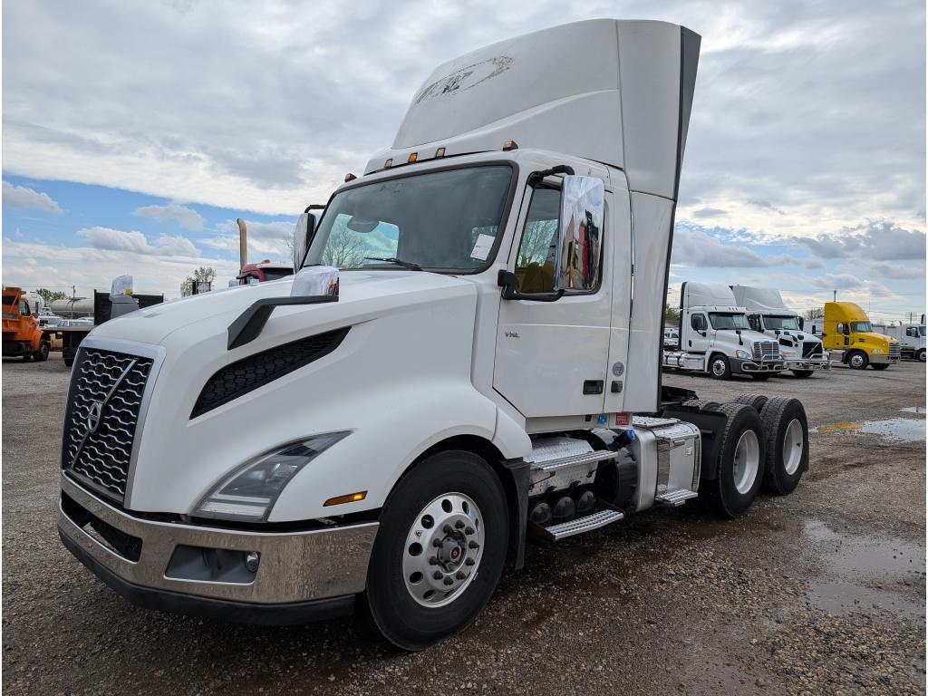 2019 Volvo VNL Day Cab