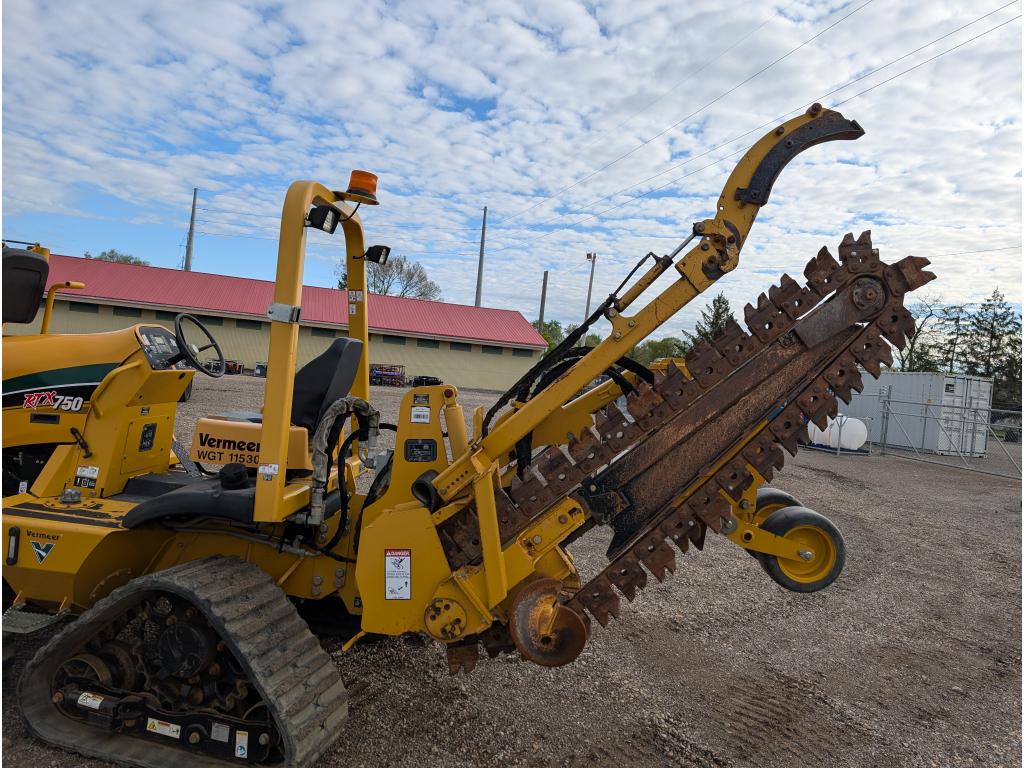 Vermeer RTX750 Trencher