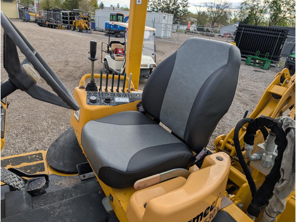 Vermeer RTX750 Trencher