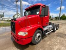 2010 Volvo Day Cab