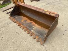 83" Quick connect Bucket w/ Teeth
