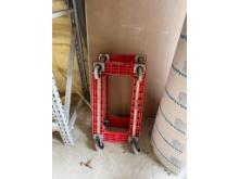 2 4 Wheel Carts and Fan