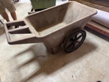 Rubbermaid Wheelbarrow