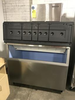 Hoshizaki Icemaker