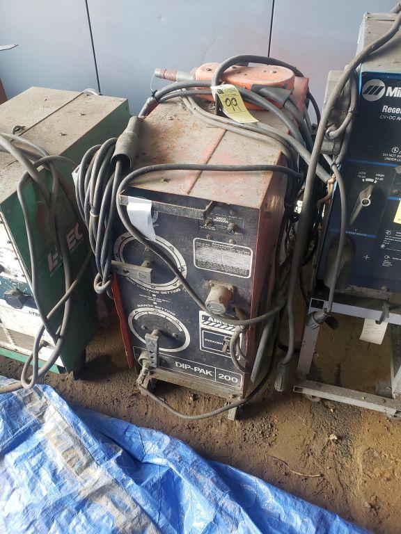 Airco Dip Pak 200 Welder