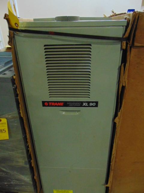 Trane Gas Furnace XL90 (M#TUC040B924A0)