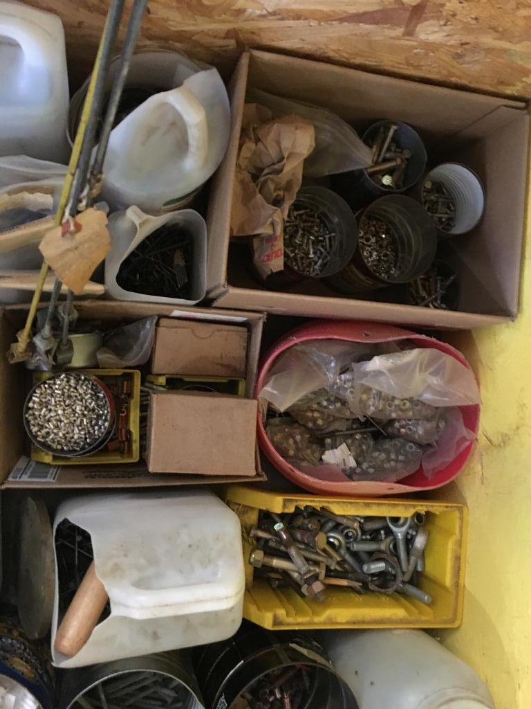 LOT OF ASSORTED AIRCRAFT FASTENERS