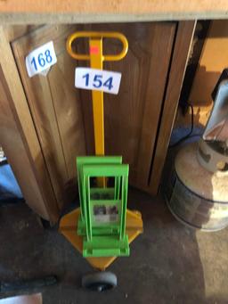 LOT OF PANEL DOLLY & 2 PANEL CARRIERS