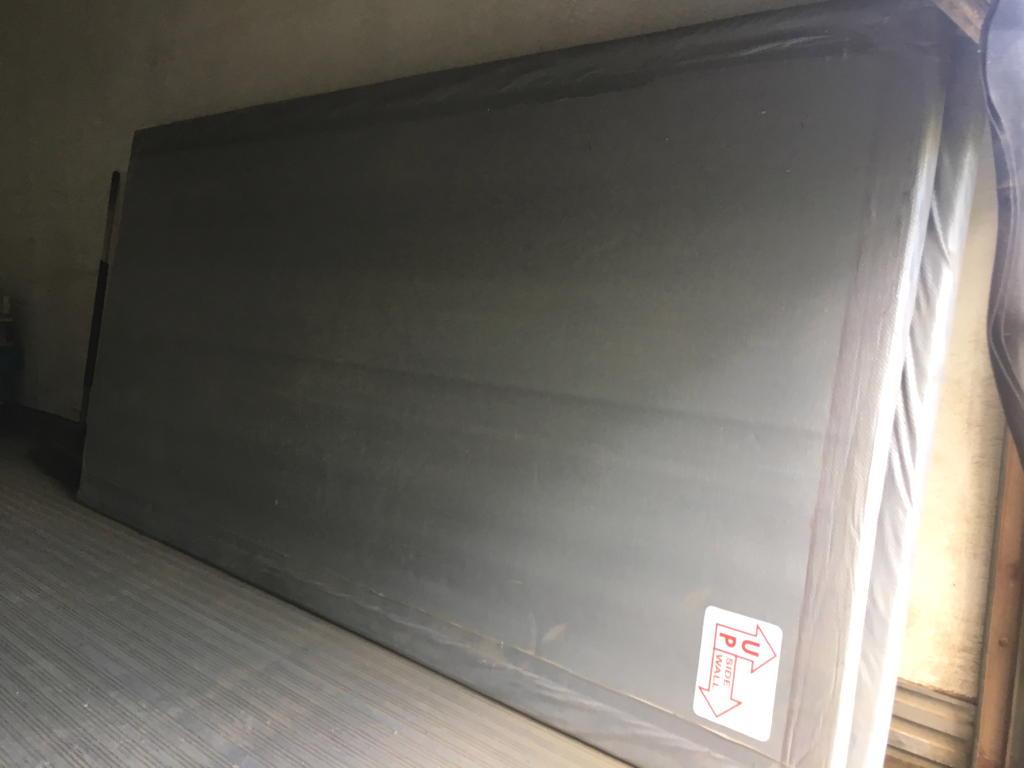 LOT OF (10) LOAD BINDERS & (2)  INSULATION PANELS