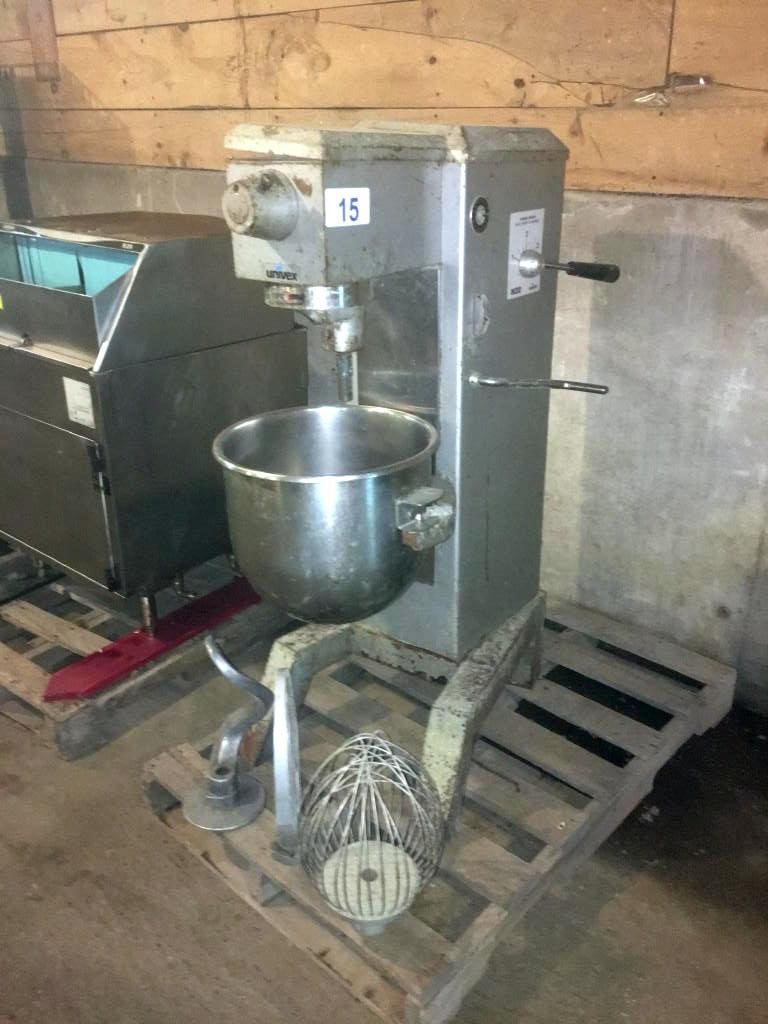UNIVEX M30 1PH 30QT MIXER W/ BOWL, WHIP, HOOK & PADDLE