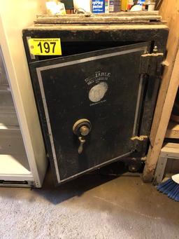 RELIABLE SAFE AND LOCK COMBINATION SAFE