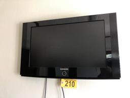2008 SAMSUNG LN26A330J1D TV