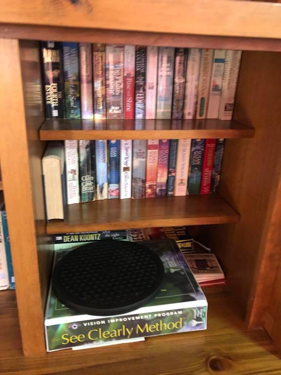 LOT OF BOOKS & GAMES