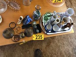 LOT OF DÉCOR & BELLS