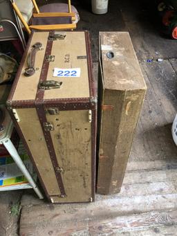 SMALL WARDROBE TRUNK