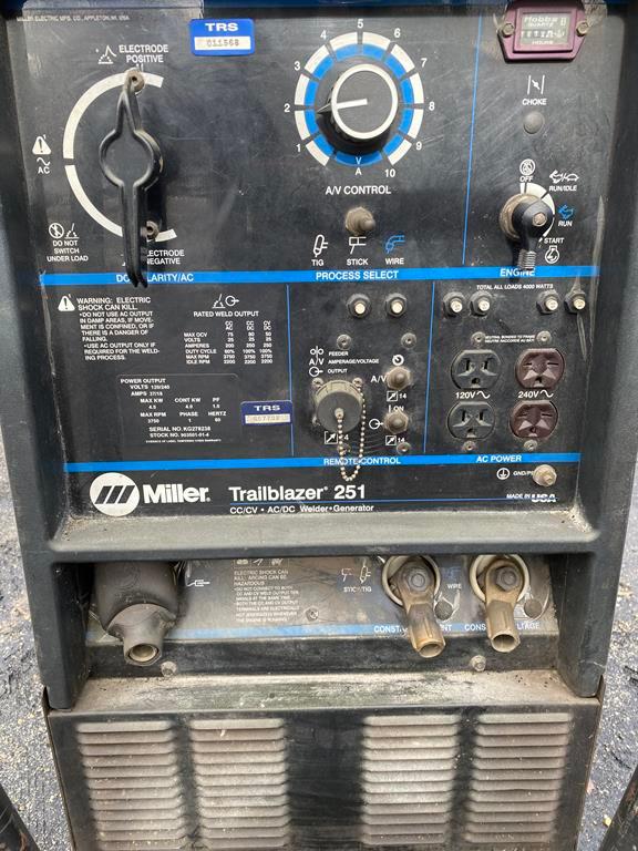 MILLER TRAILBLAZER 251 CC/CV, AC/DC WELDER GENERATOR