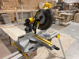 DEWALT 12" SLIDING COMPOUND MITER SAW, MDL. DW718 DBBL. BEVEL, W/ STAND, S/N: 172119