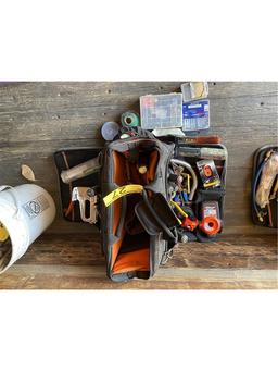 KLEIN TOOLBAG & CONTENTS