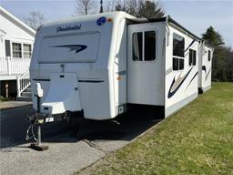 2003 HOLIDAY RAMBLER PRESIDENTIAL 32' TRAVEL TRAILER, 2-SLIDE OUTS, AWNING, S/N: 1KB111M213E139778