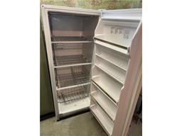 WHIRLPOOL 12.0 CU.FT. UPRIGHT FREEZER, MODEL EEV124F