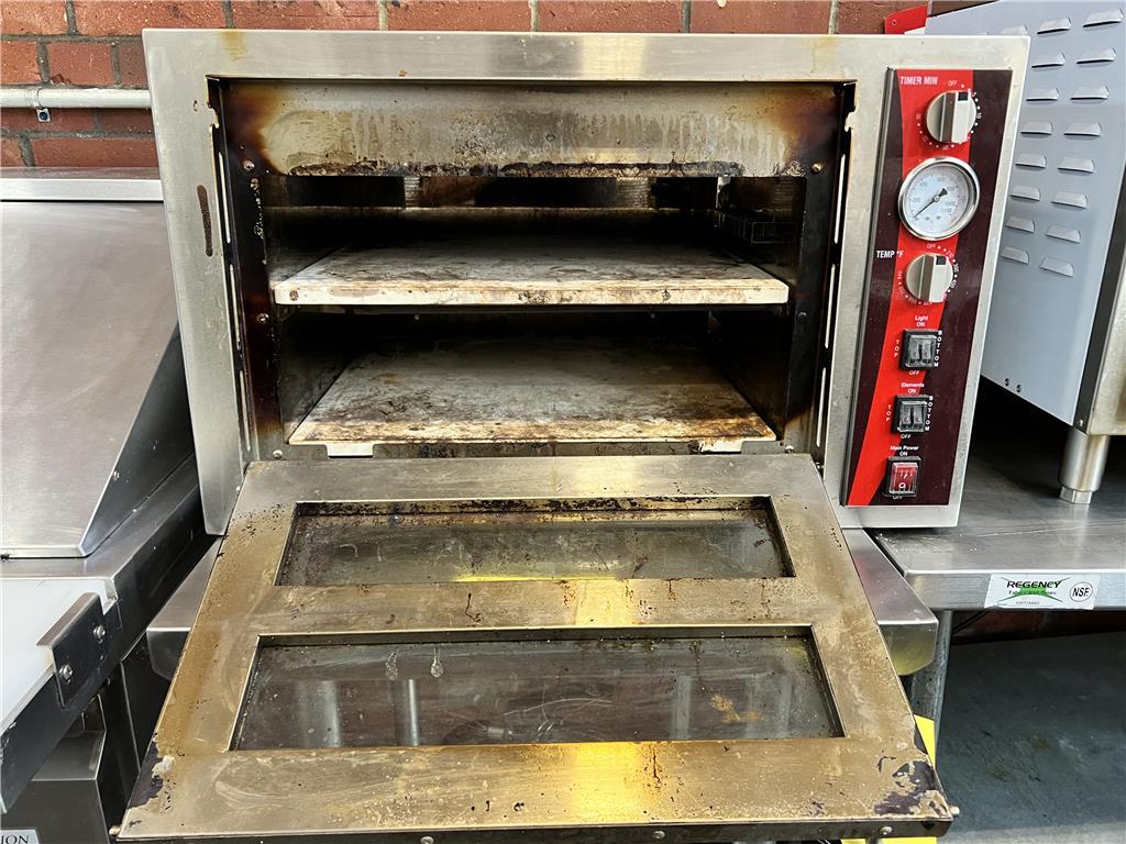 AVANTCO 3200W COUNTERTOP DOUBLE DECK PIZZA OVEN