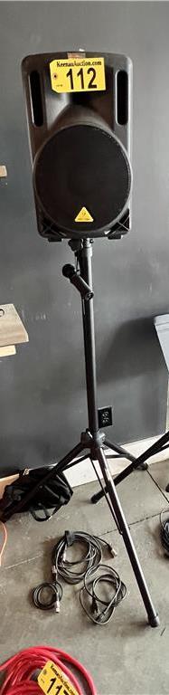 BEHRINGER EUROLIVE B210D PA SYSTEM