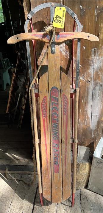 FLEET RING RACER DOUBLE RUNNER SLED
