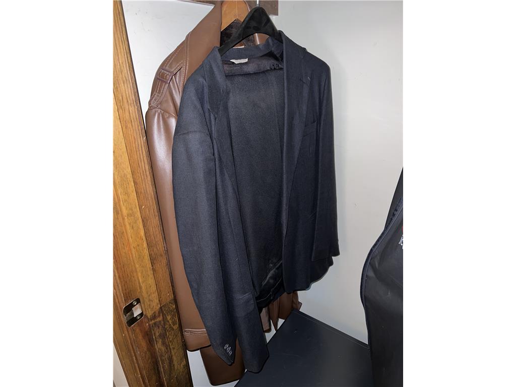 LOT: LEATHER LOOK SIZE 46 JACKET W/ (3) 2-PC SUITS, SIZES 50R & 44R