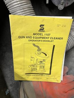 SAFETY-KLEEN MODEL 1107 PAINT SPRAY GUN & EQUIPMENT CLEANER, 125 PSI