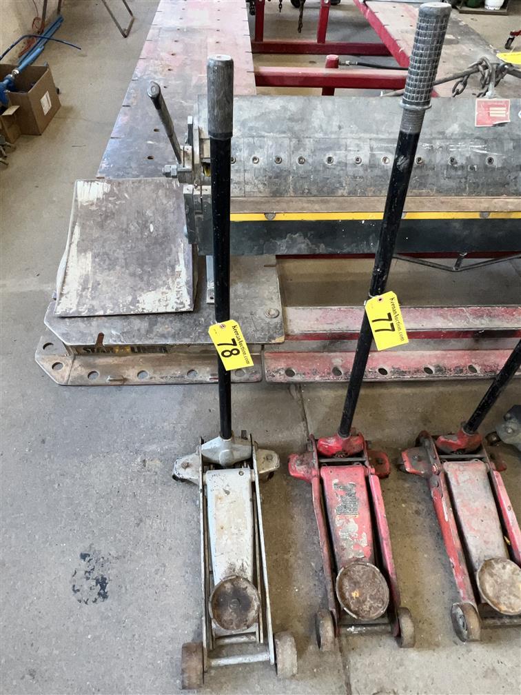 HYDRAULIC FLOOR JACK