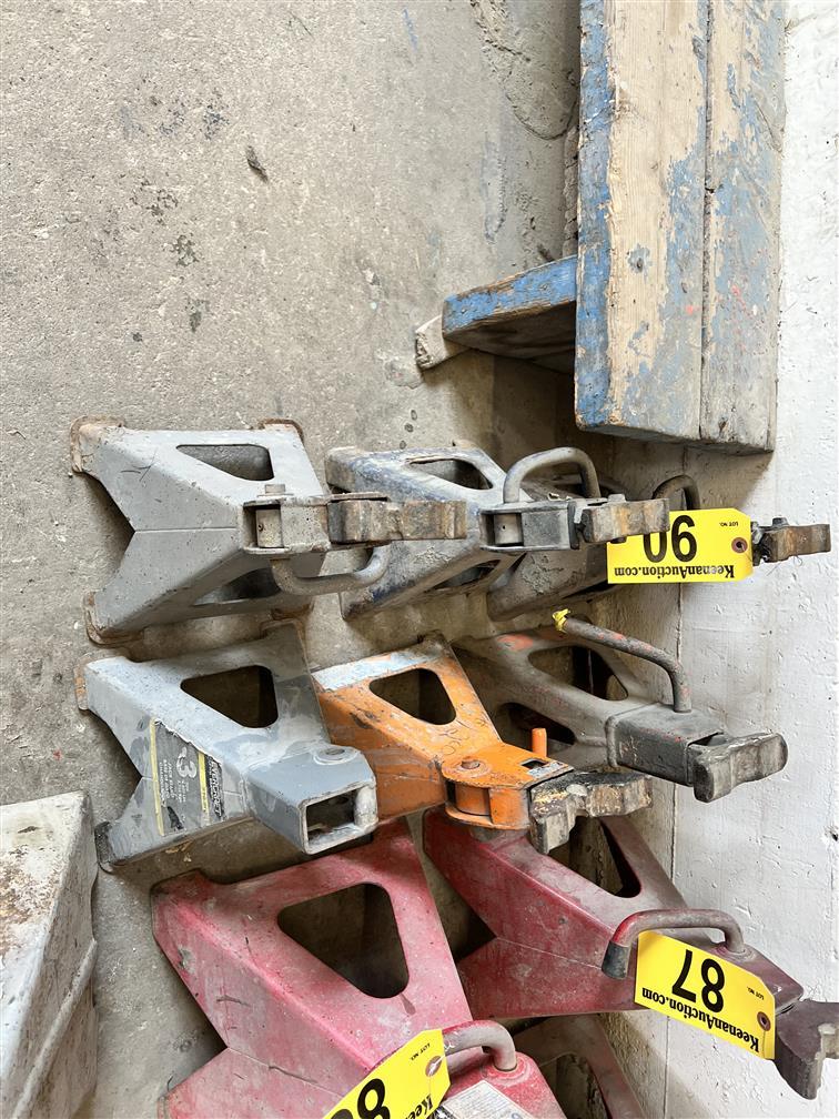 BID PRICE X 3 - (3) SETS OF 3-TON JACK STANDS