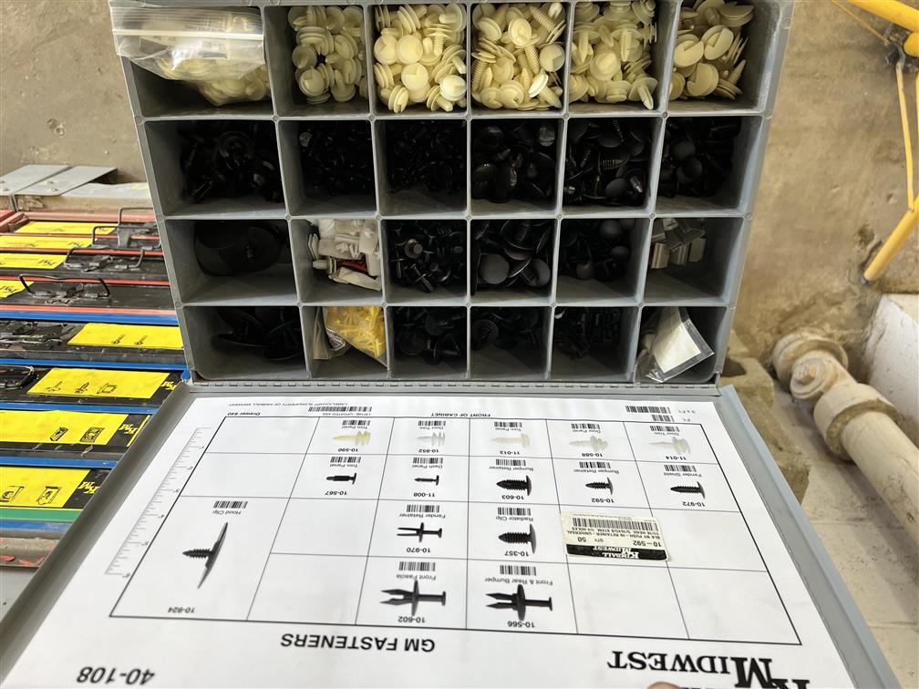 BID PRICE X 3 - (3) KIMBALL MIDWEST 4-DRAWER PARTS CABINETS & CONTENTS