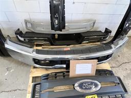 PALLET LOT OF 2017-2019 FORD F250 BUMPER PARTS
