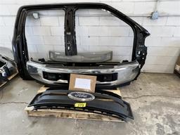 PALLET LOT OF 2017-2019 FORD F250 BUMPER PARTS