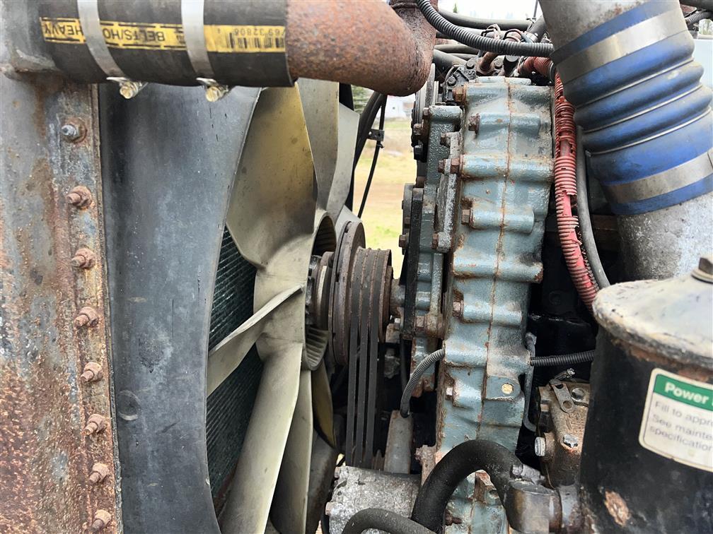 HAVE NOT STARTED - 2001 FREIGHTLINER FLD120, T/A ROAD TRACTOR, DETROIT 60, TRANS NEEDS REPAIR