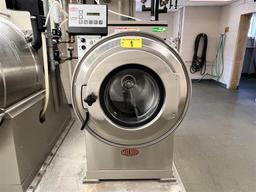 2022 MILNOR MODEL 30022VRJ 60LB. COMMERCIAL WASHER-EXTRACTOR, S/N: 221993611