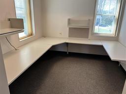 LOT: 5-ALLSTEEL MODULAR WORKSTATIONS, 2-7' X 8'8" X 7', 10' X 9'4", 6' X 9', 10' X 11'3" X 66'