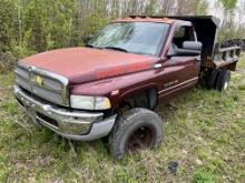 2002 DODGE RAM 3500 REGULAR CAB DUMP BODY, 8L V10 MAGNUM GAS ENGINE, 5-SPEED MANUAL