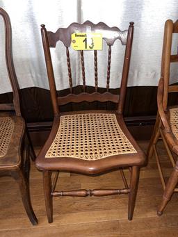 CANE BOTTOM SIDE CHAIR